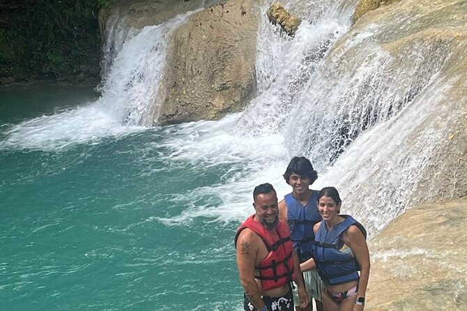 Blue Hole and Beach From Cruise Ship Ports or Hotels in Ocho Rios - Exploring the Blue Hole