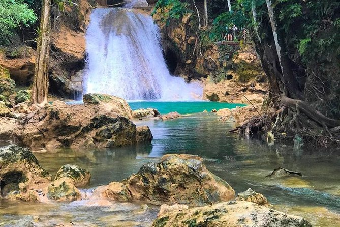 Blue Hole and River Tubing Tour From Montego Bay - Exploring the Blue Hole