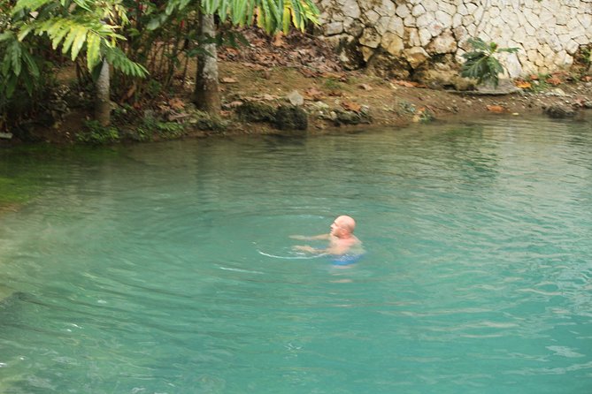Blue Hole Mineral Garden - About Your Stay