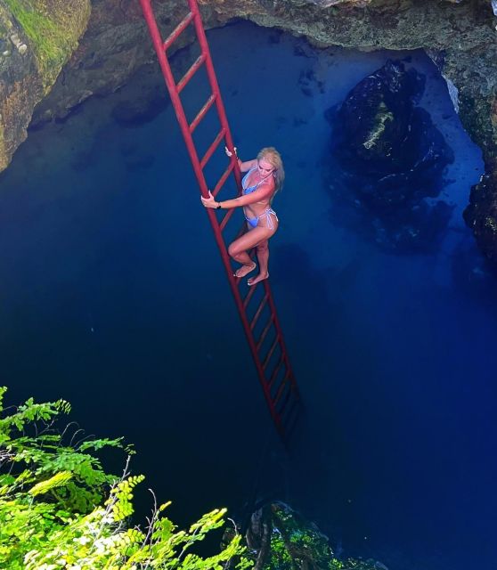 Blue Hole Mineral Spring and Ricks Cafe Private Tour - Experiencing Ricks Cafe