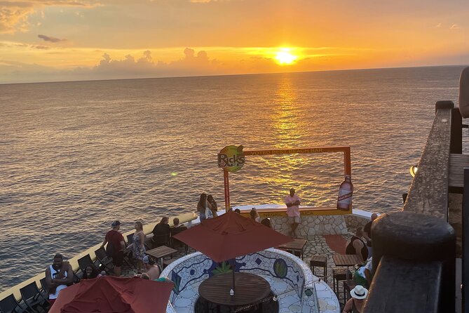 Blue Hole Mineral Swim, Negril Ricks Cafe, & Herb Farm Combo Tour - Herb Farm Visit and Activities
