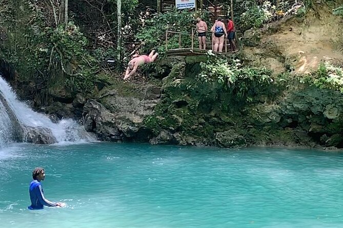 Blue Hole Ocho Rios - Tour Details
