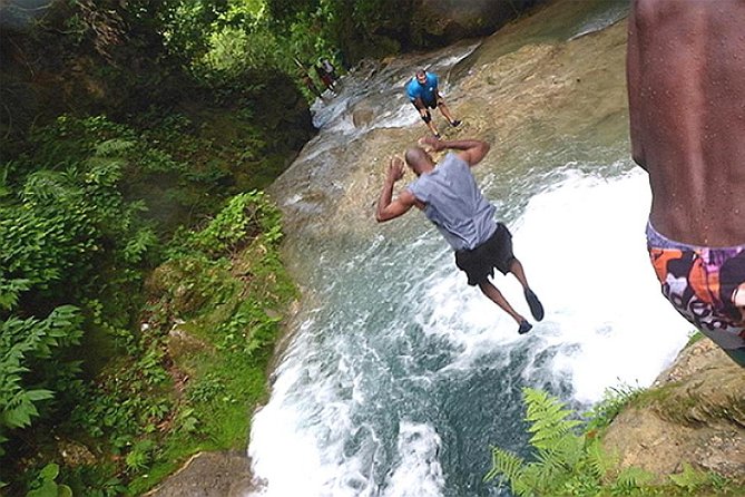 Blue Hole Waterfalls Tour From Falmouth - Getting There