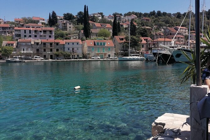 Blue Lagoon and Šolta Island Private Speedboat Tour - Booking Information