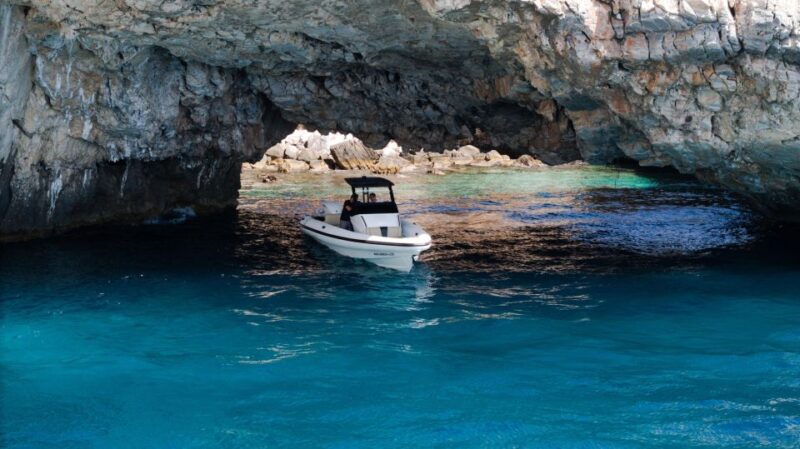 Blue Lagoon | Antiparos | Despotiko - Key Points
