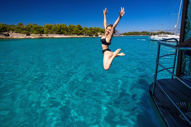 Blue Lagoon Boat Tour With Underwater Museum and Lunch Included - Stops on the Itinerary