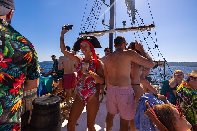 Blue Lagoon Boat Tour With Underwater Museum and Lunch Included - Cancellation Policy