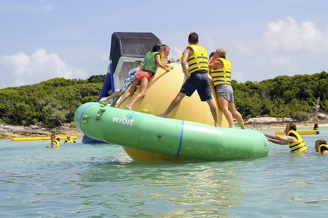 Blue Lagoon Island Beach Day From Nassau - Staff and Customer Service