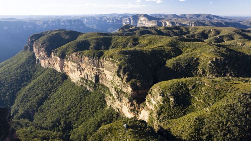 Blue Mountains: Wildlife Park & Bushwalks Day Tour - Scenic Photo Stops