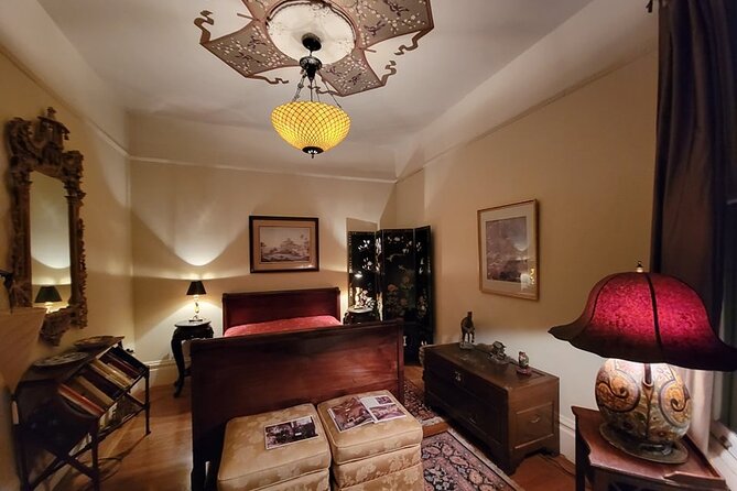 Blue Painted Lady House Tour - Interior Guided Tour by Owner - Guest Reviews and Ratings
