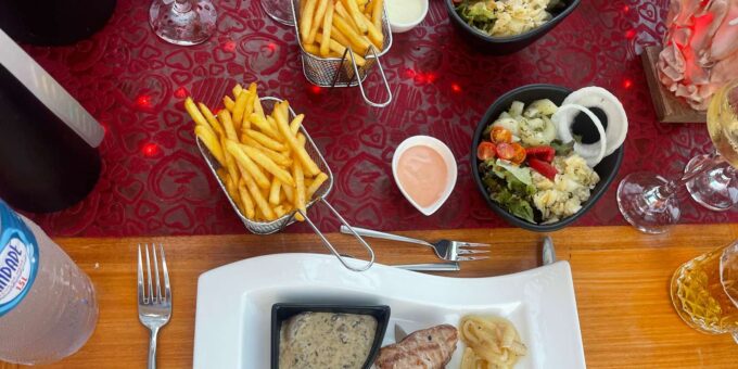 Boa Vista Events: Romantic Night With 3-Course Menu, Live Music and Transfer - Live Music Experience