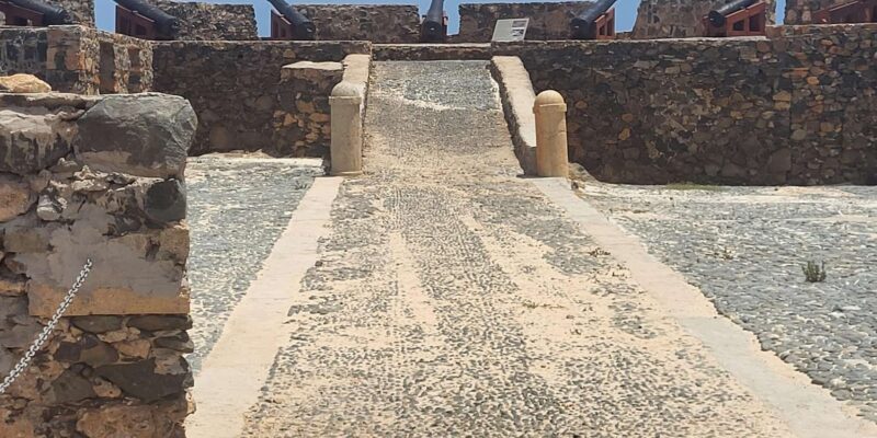 Boa Vista: Motoryacht Trip With Fishing, Snorkeling, Beach BBQ - Important Information
