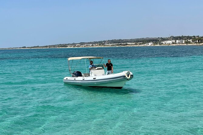 Boat and Dinghy Rental - Booking and Accessibility