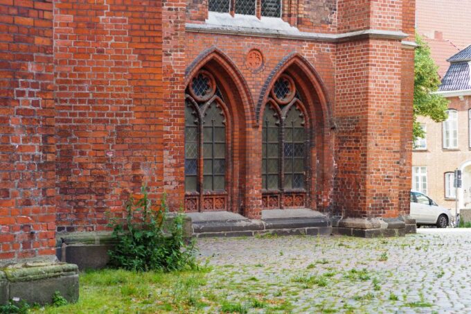 Boat Cruise and a Private Walking Tour of Lubecks Old Town - Cruise and Walking Tour