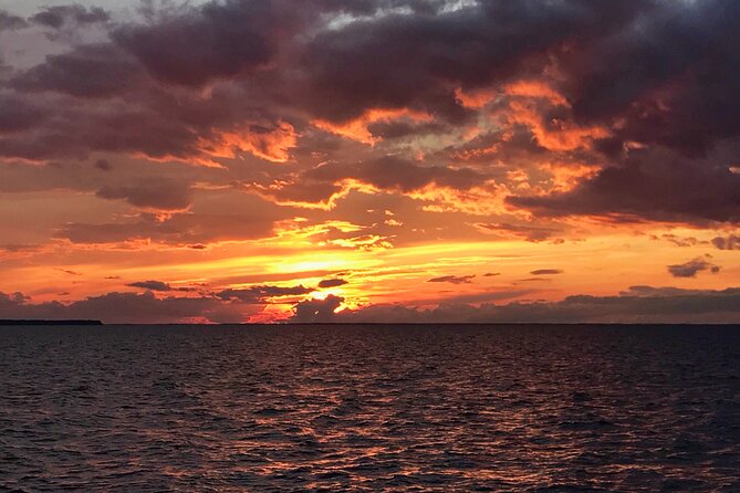 Boat Cruise- Sunset Live Music Cruise - Live Music and Sunset Views
