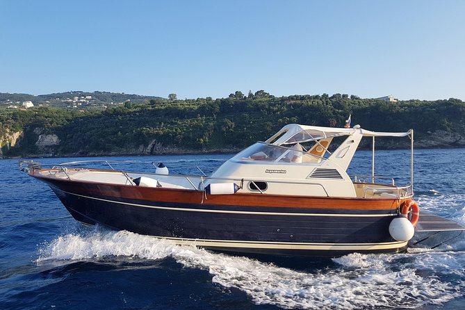 Boat Excursion Capri Island: Small Group From Positano - Blue Grotto