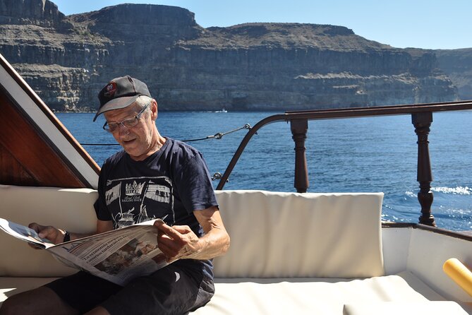 Boat Excursion in Las Palmas - Schedule and Accessibility