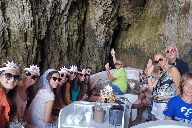 Boat Excursion on the Island of Ortigia With Snorkeling to the Sea Caves - Accessibility and Transportation