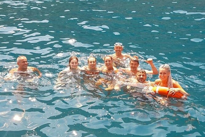 Boat Excursion With Lunch on Board to Discover Ischia - Cuisine and Beverages