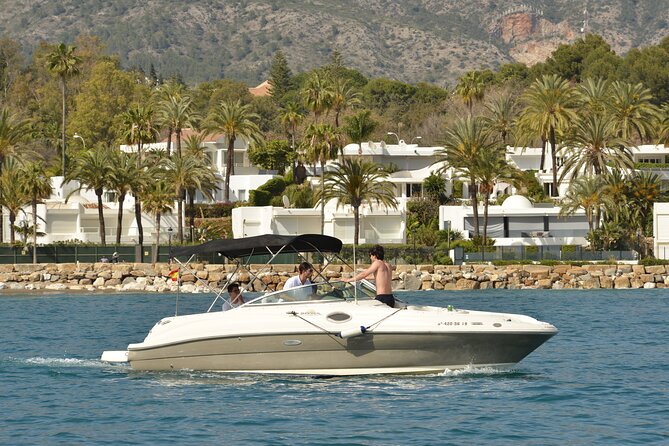 Boat Navigation Sea Ray 7 or 11 Passengers in Marbella - Pricing and Booking Details