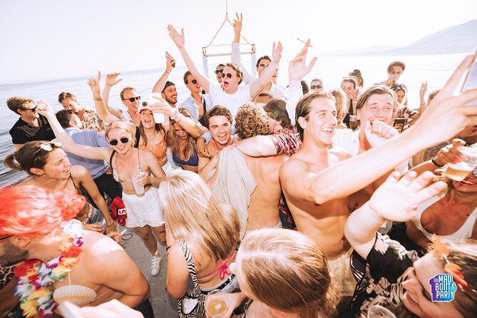 Boat Party in Benalmádena Costa - Getting There