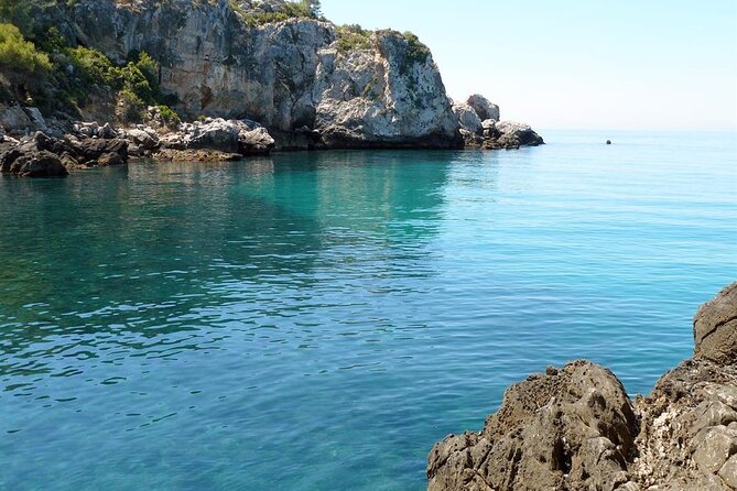 Boat Rental Bayliner 60 Cv 1/2 Day - Boat Rental Location