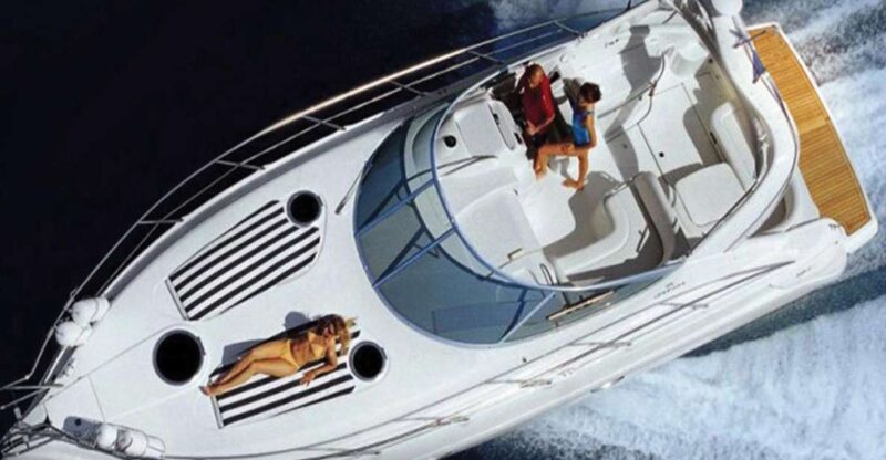 Boat Rental in Rhodes - Key Points