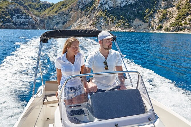 Boat Rental Without License - B520 Neptuno (5p) - Can Pastilla - Accessibility and Services