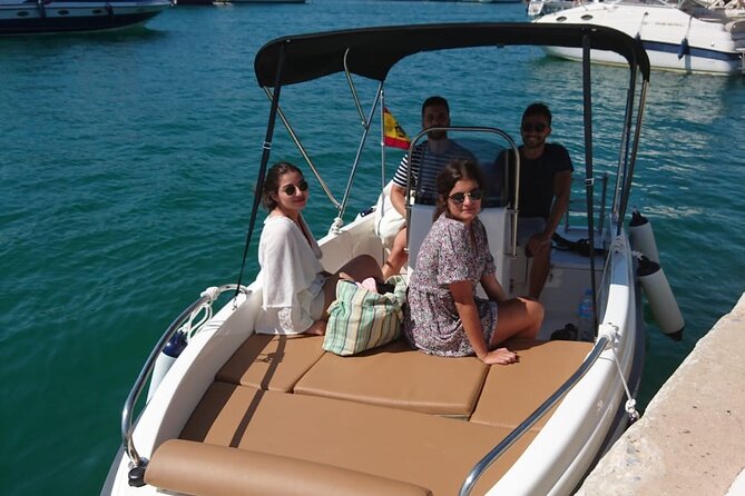Boat Rental Without License in Benalmádena - Confirmation and Transportation