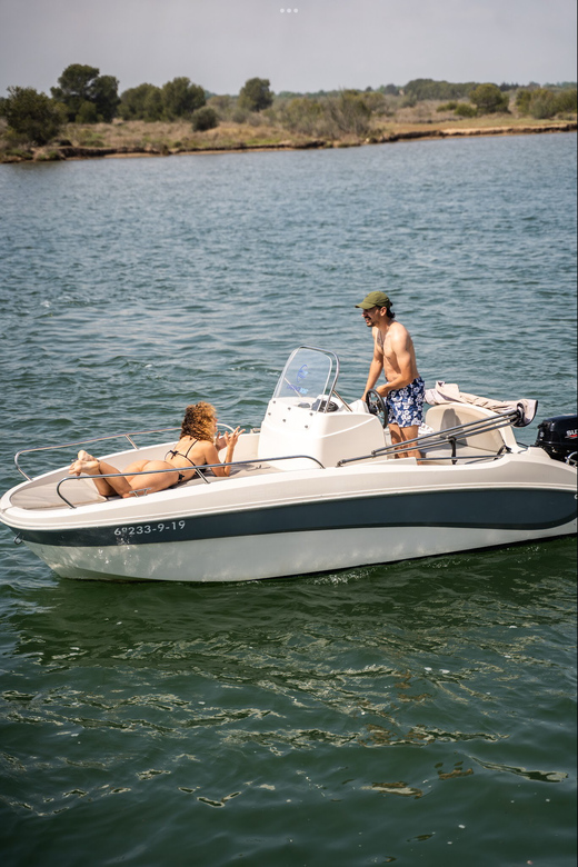 Boat Rental Without License in Roses - Suitable for Exploring Cap De Creus