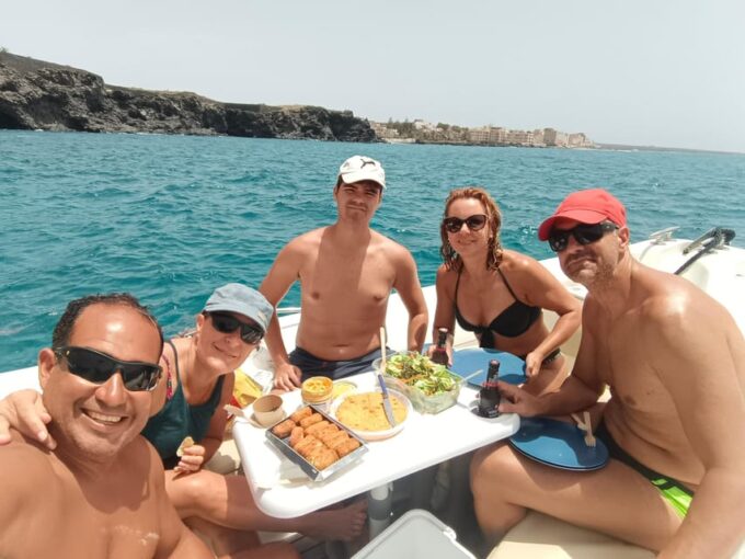 Boat Snorkeling Tour With Drinks and Snacks - Health and Safety