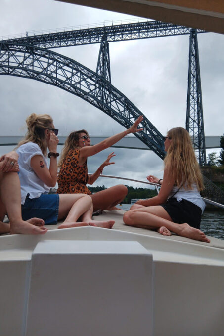 Boat Tour 6 Bridges Douro With Port Wine Tasting - Exploring the Douro River