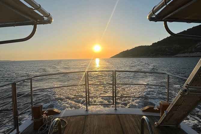Boat Tour at Delfina Hvar - Tips for Visitors
