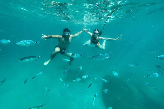 Boat Tour at Devils Saddle: 4 Swim Stops, Snorkeling & Prosecco - Meeting and Pickup