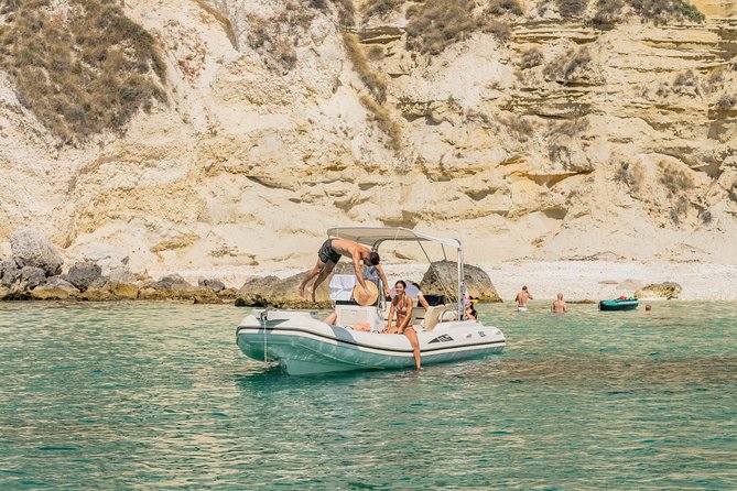 Boat Tour at Devils Saddle: 4 Swim Stops, Snorkeling & Prosecco - Traveler Reviews