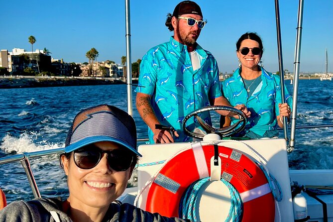 Boat Tour Experience Sea Life Up Close - Pricing and Booking Information