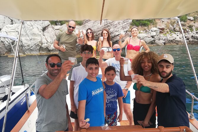 Boat Tour Giardini Naxos Taormina Isola Bella Blue Grotto - Meeting and Pickup