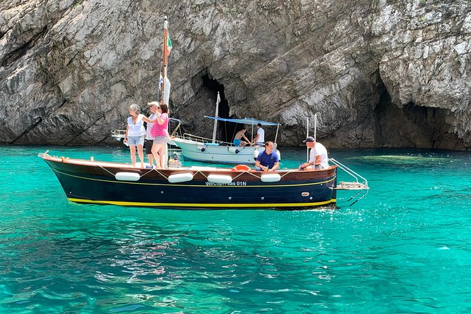 Boat Tour in Capri Italy - Meeting Point and Pickup