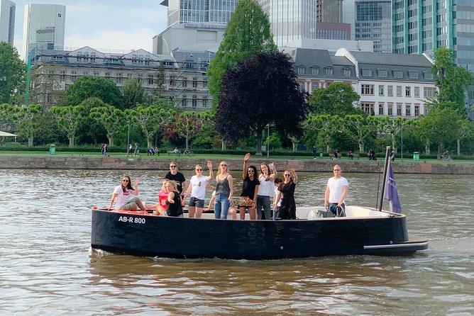 Boat Tour in Frankfurt for up to 12 Guests - Meeting and Departure