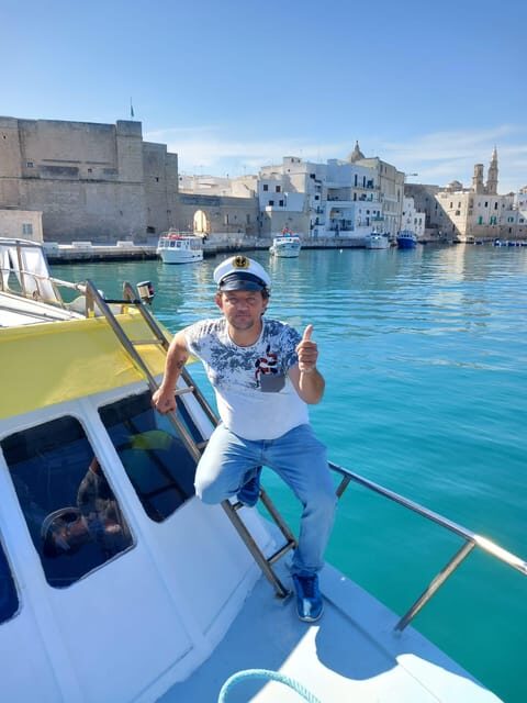 Boat Tour in Monopoli of 1.30h - Scenic Views of Monopoli