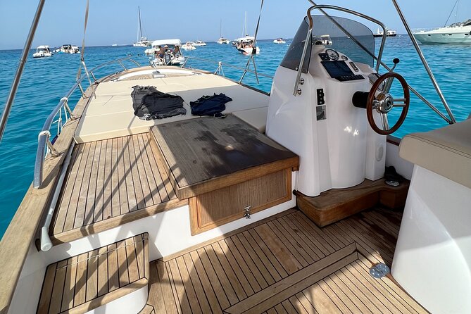 Boat Tour in Palermo: Aperitif and Relax in the Gulf of Mondello - Exploring the Gulf of Mondello
