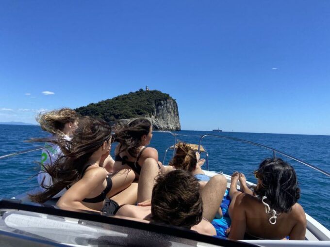 Boat Tour in the Best Spots of La Spezia Gulf & Portovenere - Photo Stops and Sightseeing