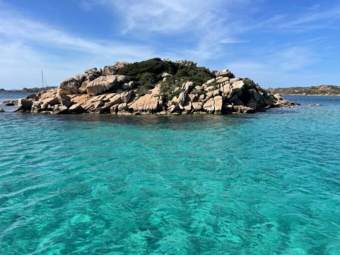 Boat Tour in the Maddalena Archipelago - Meeting Point and Location