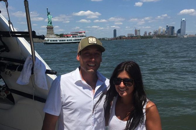 Boat Tour NYC Skyline, Statue of Liberty, Private Yacht Tour - Landmarks and Sights