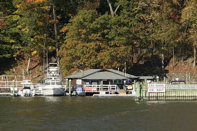 Boat Tour NYC Skyline, Statue of Liberty, Private Yacht Tour - Tour Booking and Pricing