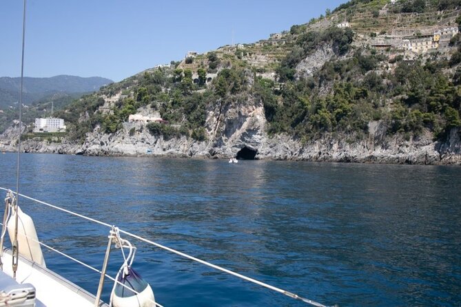 Boat Tour of the Amalfi Coast With Aperitif - Salerno Center