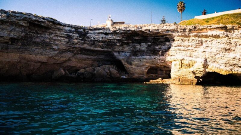 Boat Tour of the Island of Ortigia and the Sea Caves - Guided Exploration of Sea Caves