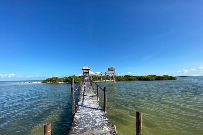Boat Tour of Three Islands in Holbox With Transportation - Tour Logistics and Accessibility
