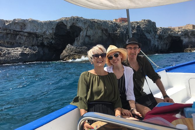 Boat Tour Ortigia, Sea Caves and Pillirina 2h - Start Time
