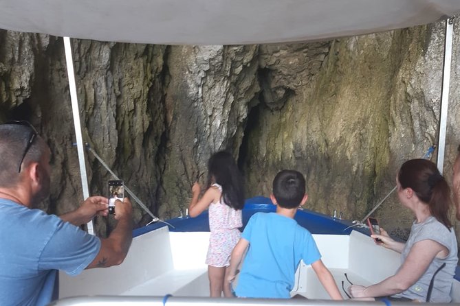 Boat Tour Ortigia, Sea Caves and Pillirina 2h - Getting There